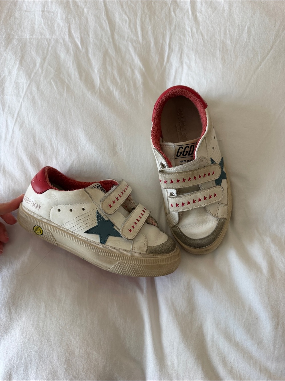 Golden Goose Kids White Sneakers with Blue Star and Red Trim